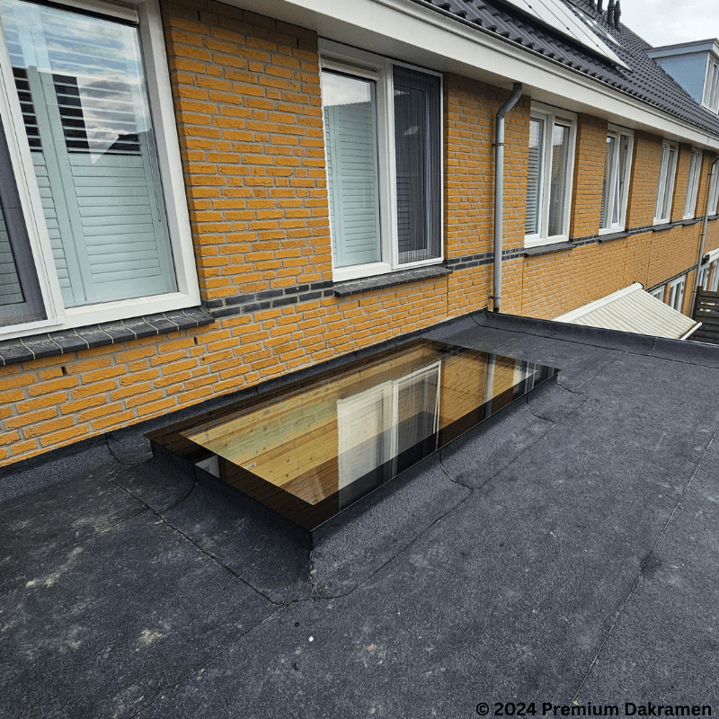 Platdakraam - 60x200 cm van Premium Dakramen